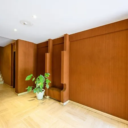 Apartment 1-bedroom In Cannes, Quiet With Terrace, Perfect For Family *